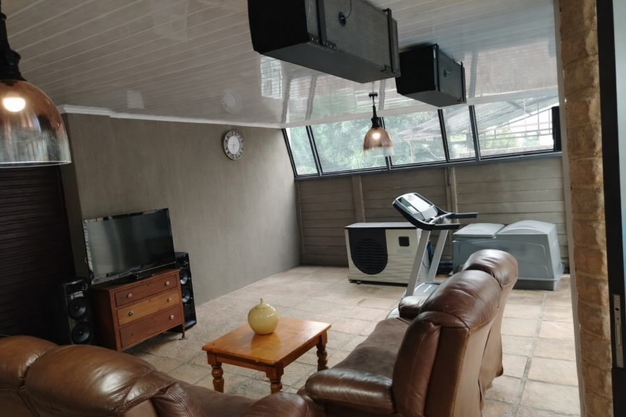 4 Bedroom Property for Sale in Bodorp North West